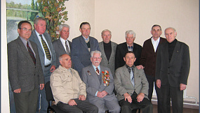 Ветераны-дорожники. Фотография на память